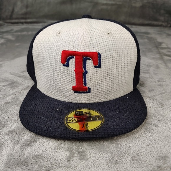 New Era Texas Rangers MLB White Navy Thermal Knit 59Fifty Fitted 7 1/2 Hat Cap - Picture 1 of 8
